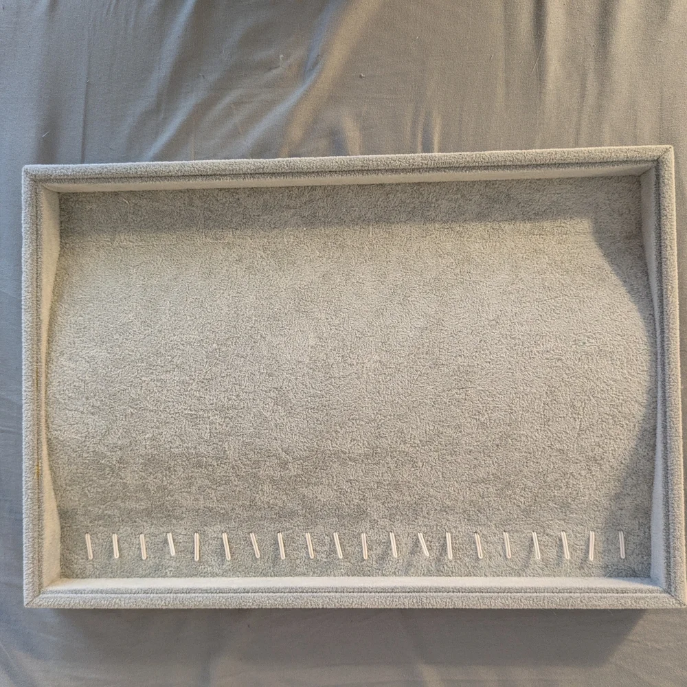 Luxurious Gray Necklace Tray